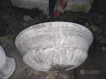 Lavello in pietra con supporto