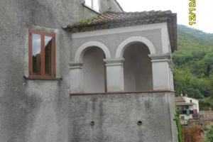 ABITAZIONE NEL BORGO ANTICO MEDIOEVALE