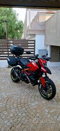 DUCATI HYPERMOTARD 939