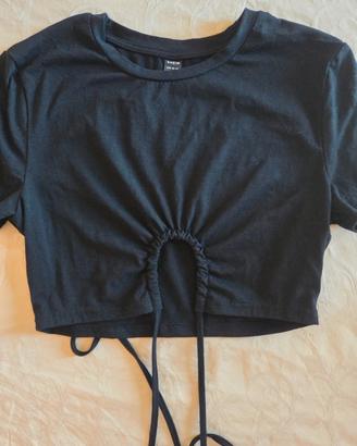 maglia a maniche corte con lavcio in vita