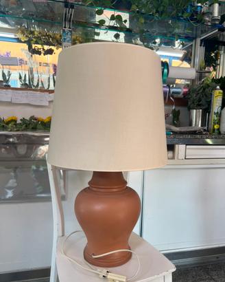 Lampada in terracotta