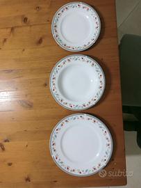 Servizio piatti ceramica