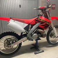 Cr 250