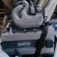 motore BMW 318 IS 