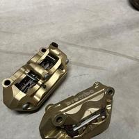 Coppia pinze radiali