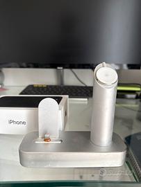 Stand per ricaticare iphone e Apple Watch