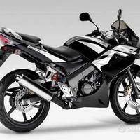 HONDA CBR 125 R RICAMBI