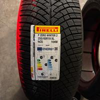 Pneumatici 255/45 R19