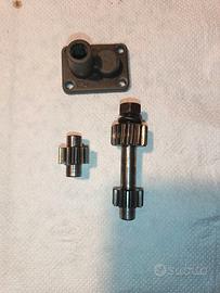 Ingranaggi pompa olio moto morini corsaro epoca