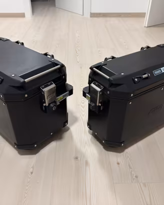 Givi trekker outback 37+48