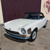 Fiat 124 Sport Spider 1600 del 1972