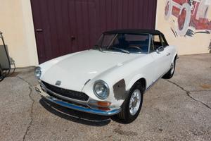Fiat 124 Sport Spider 1600 del 1972