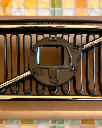 GRIGLIA ANTERIORE VOLVO XC40 ORIGINALE