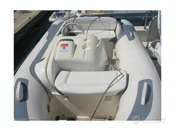 Tender idrogetto avon 320 turbo 4 tempi permuta