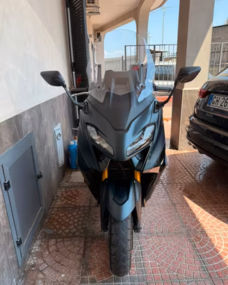 Yamaha T max 560 tech max