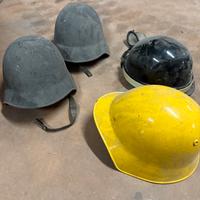 Caschi militari