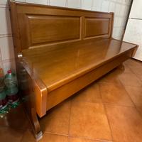 Panca in noce nazionale