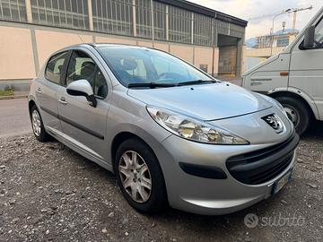 Peugeot 207 Benzina / GPL
