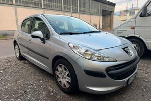Peugeot 207 Benzina / GPL