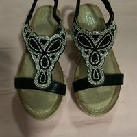 Sandali neri con strasss