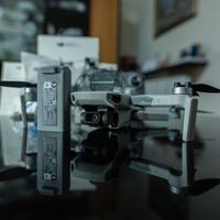 Bomba! DJI Mini 2 SE KM 0 come nuovo 1.21h di volo