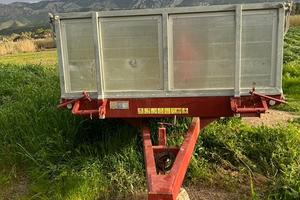 Rimorchio agricolo
