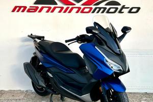 Honda Forza 350 con solo 4530km