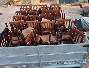 sedie di legno impagliate
