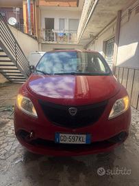 Lancia Ypsilon 1.0 FireFly 5 porte S&S Hybrid Ecoc