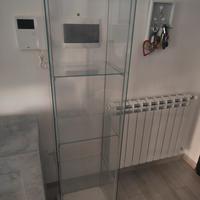 vetrina Ikea 