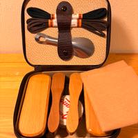 Set lucido scarpe Landini con custodia e accessori