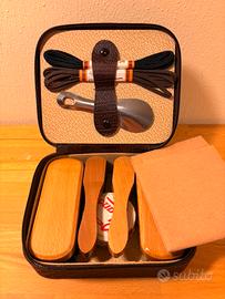 Set lucido scarpe Landini con custodia e accessori