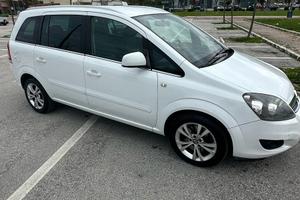 Opel zafira turbo metano 150 cv