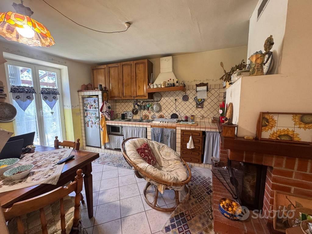 Casa – Follo, Piano di Follo - Vista 5
