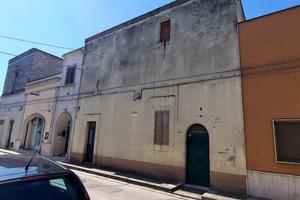 Fabbricato storico in pieno centro