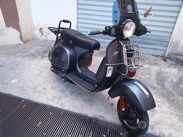 Vespa LML Star Deluxe 151