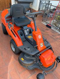 Tosaerba Husqvarna R 214C anno 2023