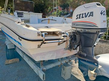 Barca open 20 con motere 40 hp e carrello targato