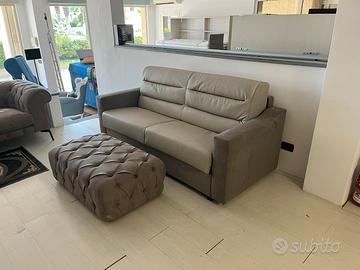 Divano letto vera pelle nuovo