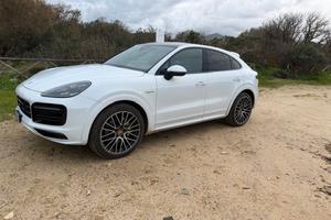 Cayenne coupe