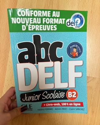 ABC delf B2 Junior Scolaire CLE international
