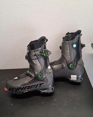 Scarponi Dynafit carbon taglia 25.0 nuovi