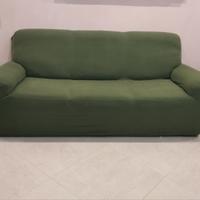 divano in similpelle