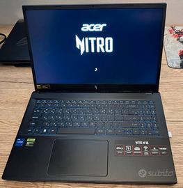 Acer Nitro V 15 (ANV15-51) i7-13620H RTX 4060–750€