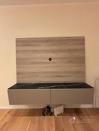 Mobile living con pannello porta televisore