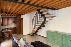 DUPLEX