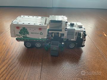 Lego technic 42167 camion del riciclo