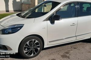 scenic xmode  1.5 dci 110 cv bose