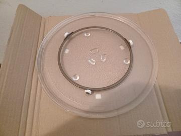 Piatto rotante di vetro per forno microonde.