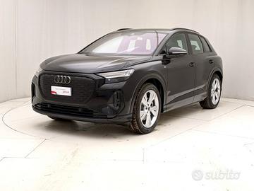 Audi Audi Q4 S line edition 45 e-tron 210,00 kW
